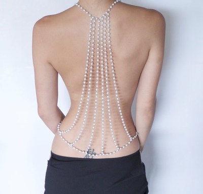 Pearl body chain